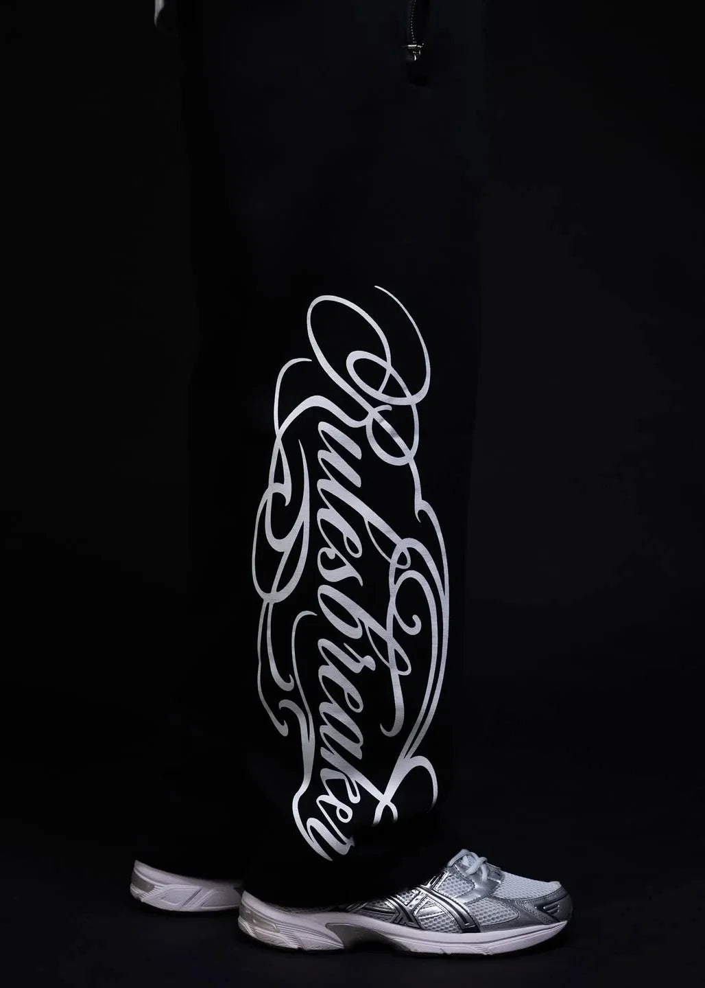 RULE BREAKER SWEATPANTS